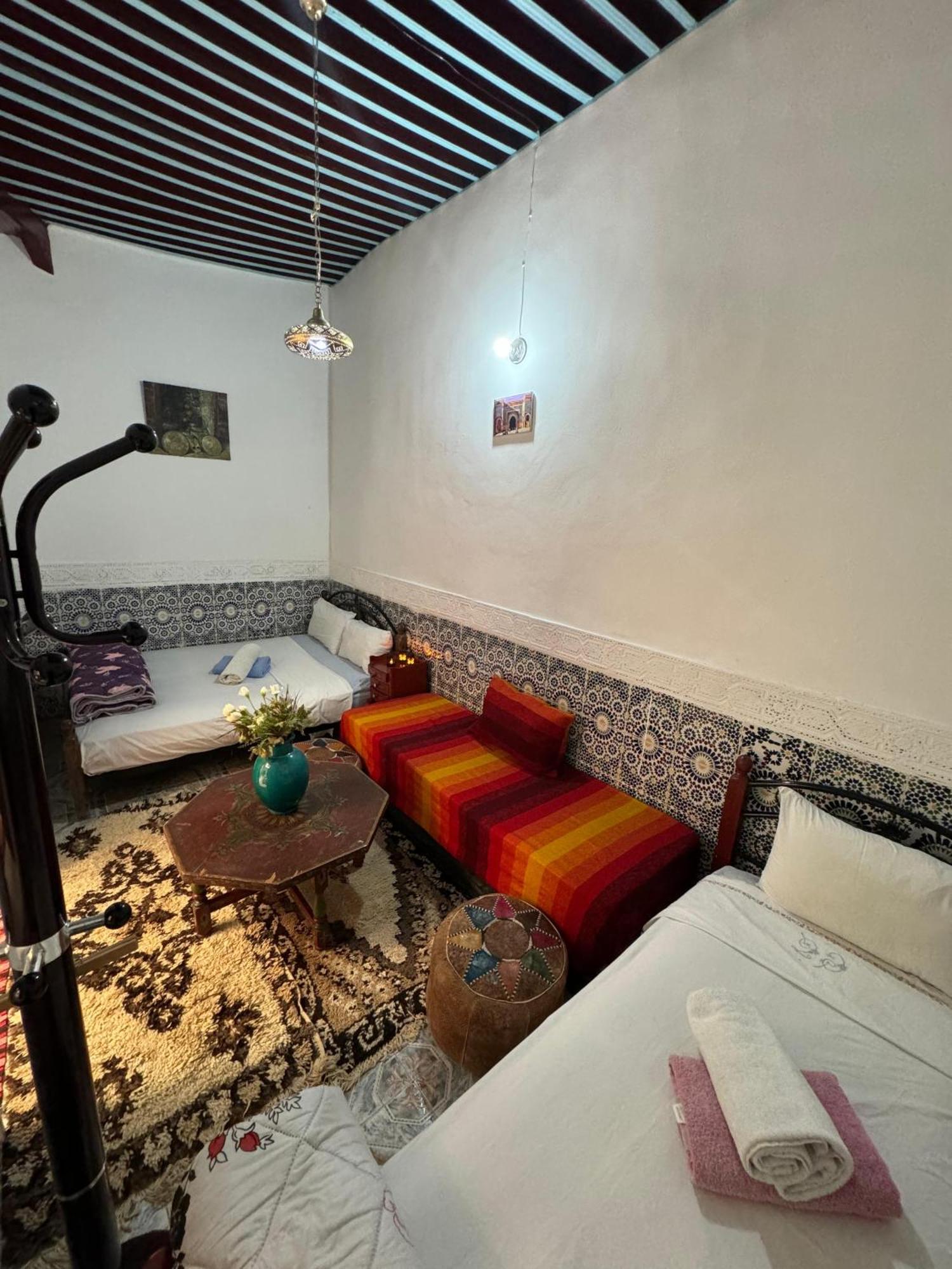 Dar Enouiina Hotel Fes Exterior photo